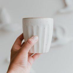 weiße Tasse Keramik