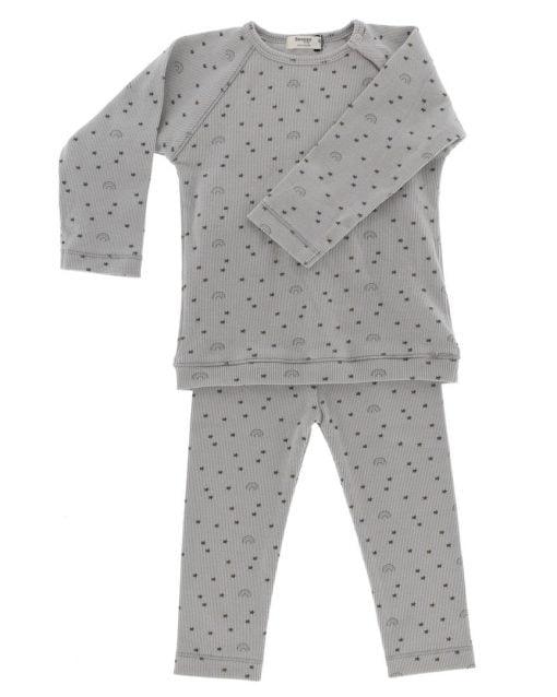 Kinderpyjamas mit Regenbogenprint